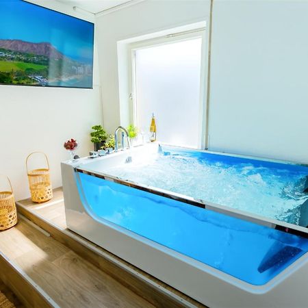 The Big Muenster Fuer Bis Zu 12, Whirlpool, Sauna, Zentral, Tischfussball, Balkon, Gasgrill Улм Екстериор снимка