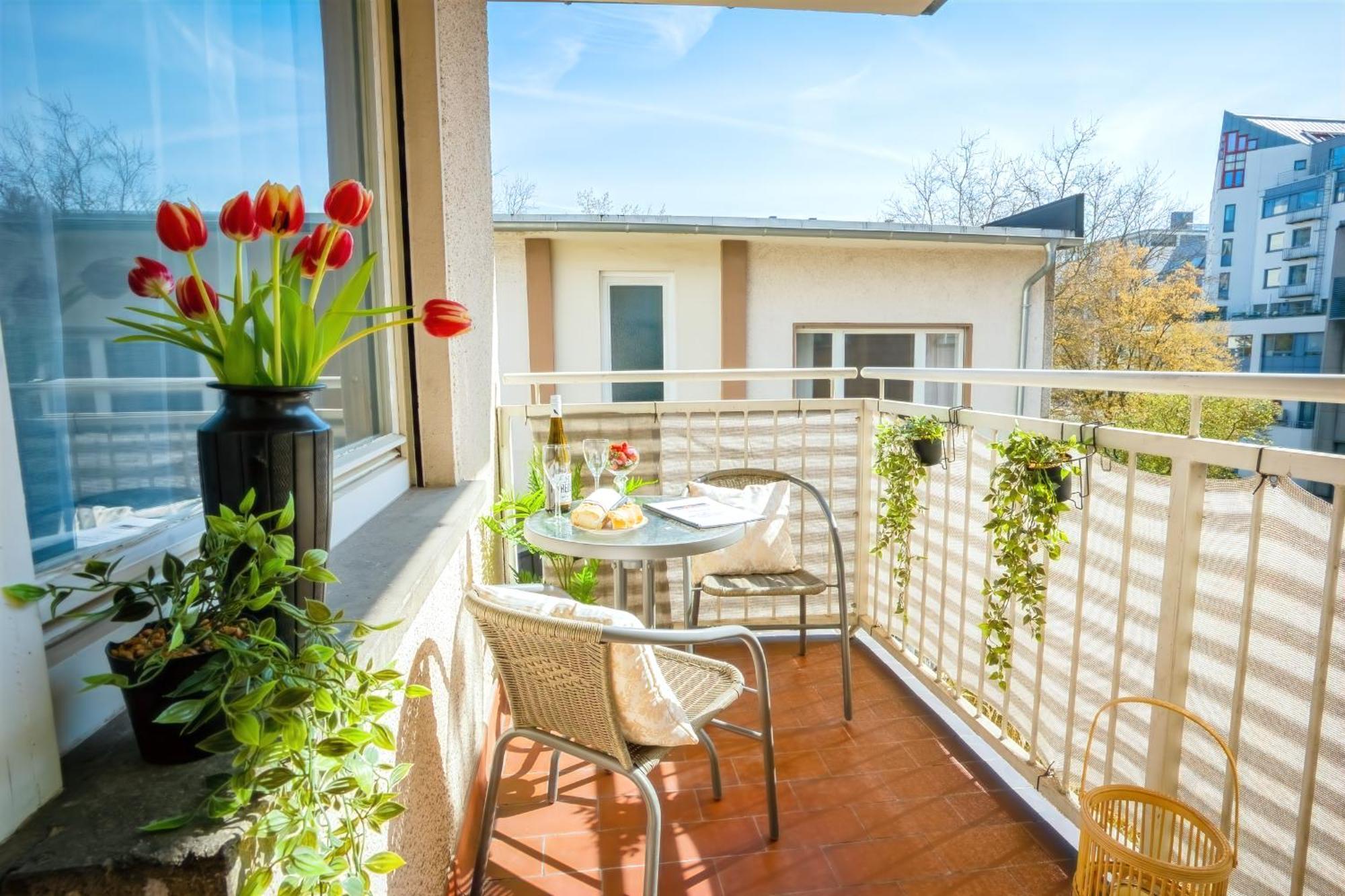 The Big Muenster Fuer Bis Zu 12, Whirlpool, Sauna, Zentral, Tischfussball, Balkon, Gasgrill Улм Екстериор снимка