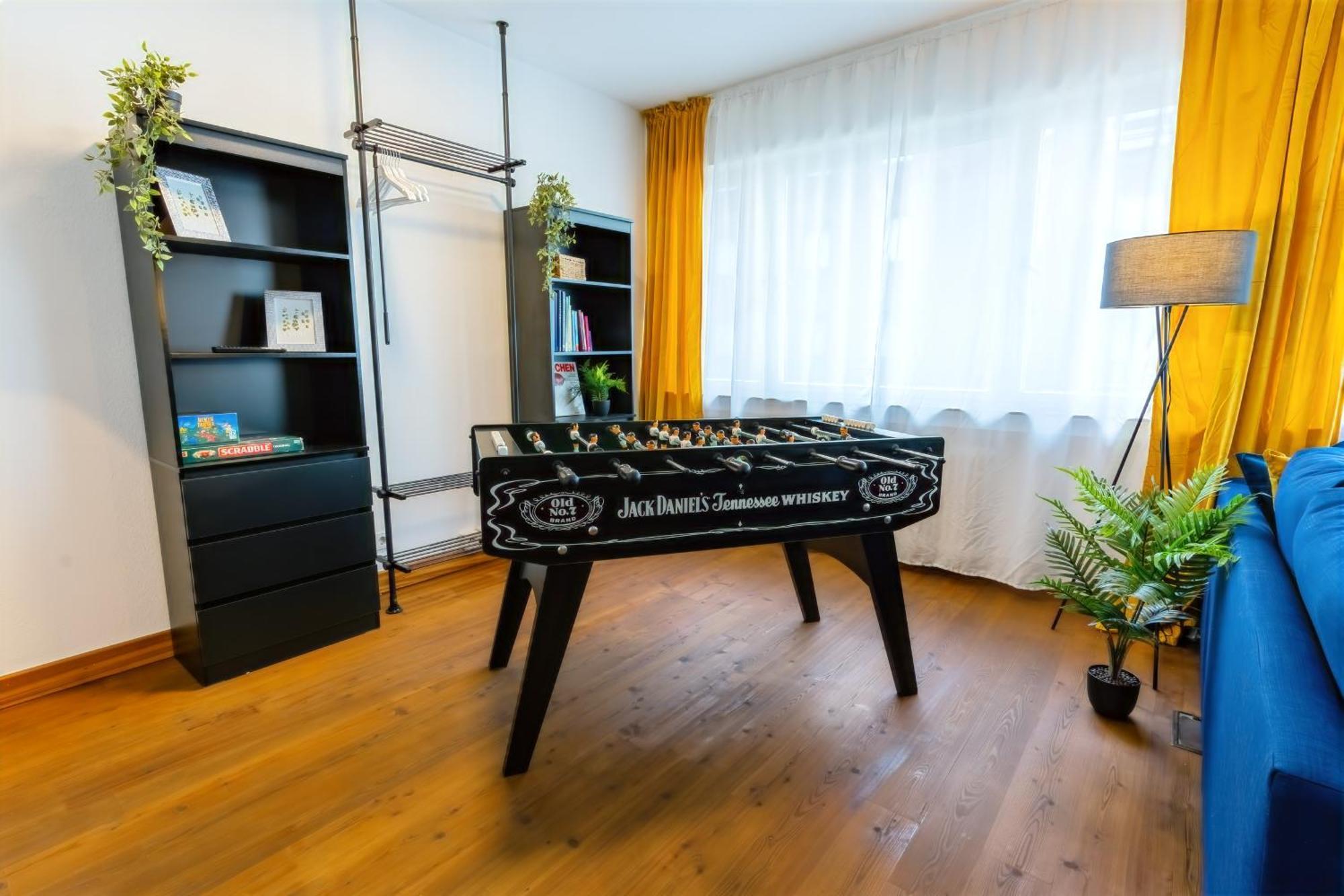 The Big Muenster Fuer Bis Zu 12, Whirlpool, Sauna, Zentral, Tischfussball, Balkon, Gasgrill Улм Екстериор снимка