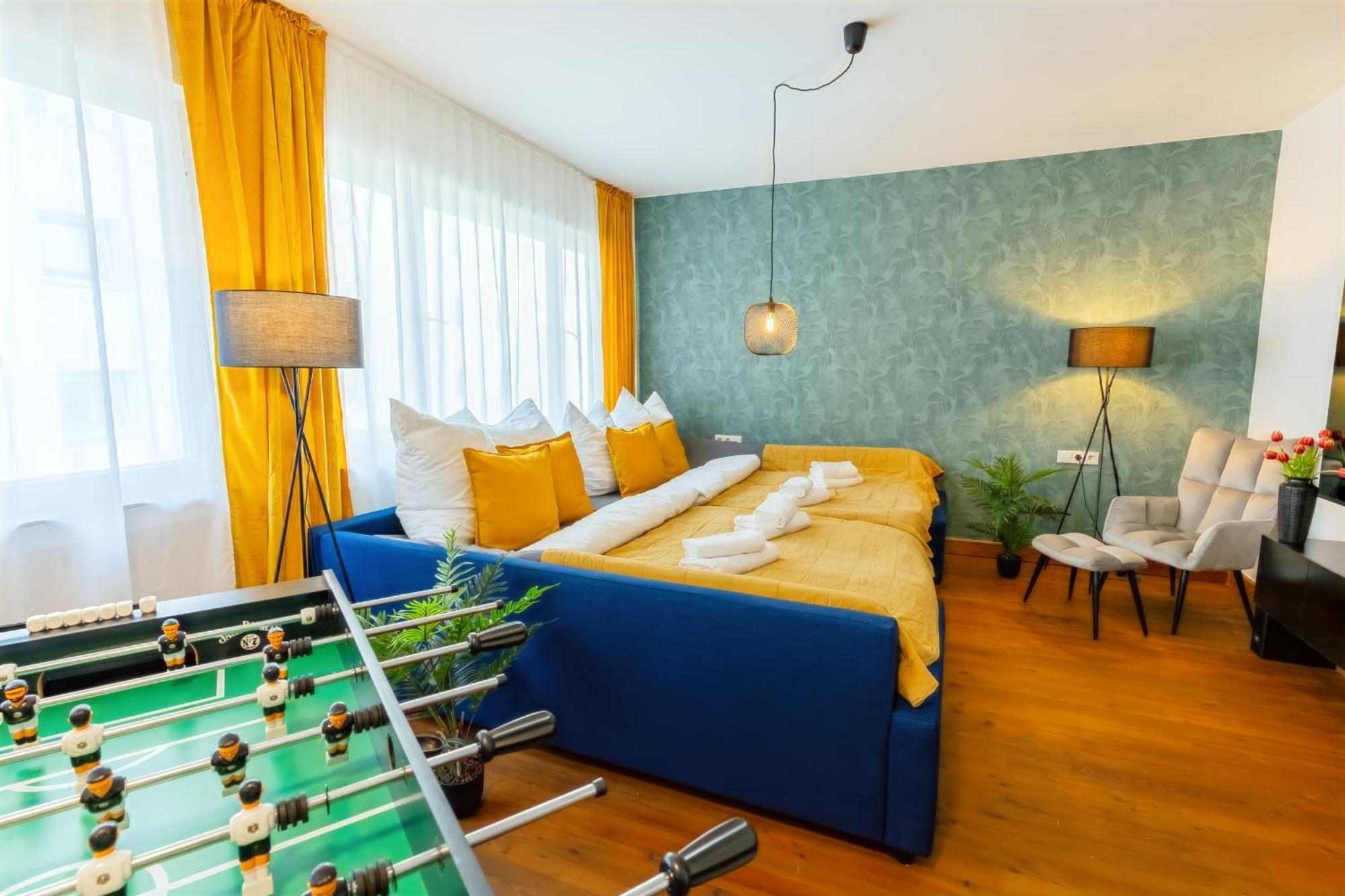 The Big Muenster Fuer Bis Zu 12, Whirlpool, Sauna, Zentral, Tischfussball, Balkon, Gasgrill Улм Екстериор снимка